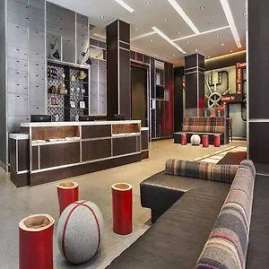 Four Points By Sheraton New York Downtown 3*,