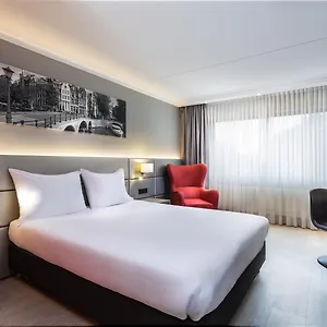 dorint-airport-hotel-amsterdam.amsterdamhotelsnl.com/